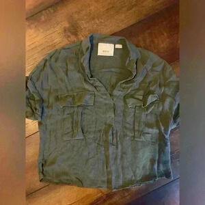 Dark green, short sleeve button up blouse